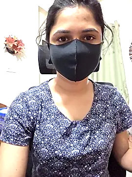 Snapshot of Suvosri chatting on 04-29-26, 04:05 Suvosri online show from 04-29-26, 04:05