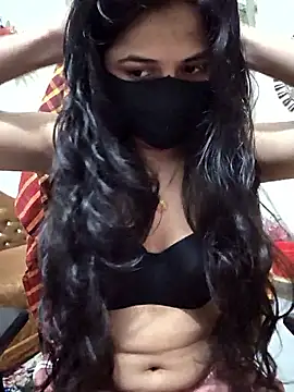 Snapshot of Suvosri chatting on 04-29-26, 04:33 Suvosri online show from 04-29-26, 04:33