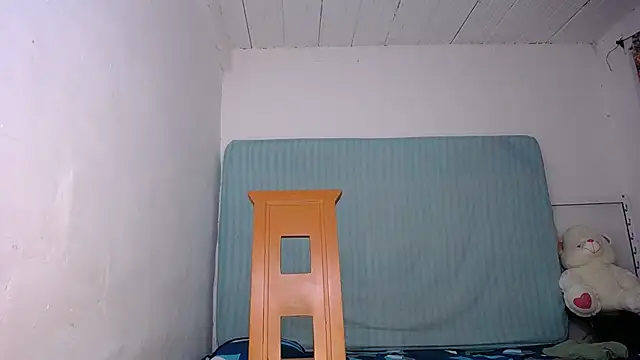 yselahot online show from 11-14-25, 08:40