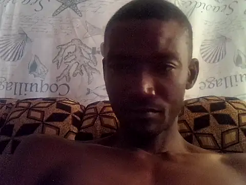 Snapshot of LookingLover34 chatting on 11-06-25, 08:10 LookingLover34 online show from 11-06-25, 08:10