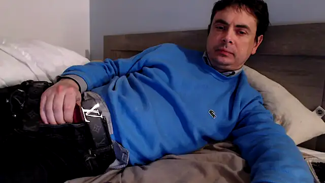 freddy0222222 online show from 04-14-26, 08:15