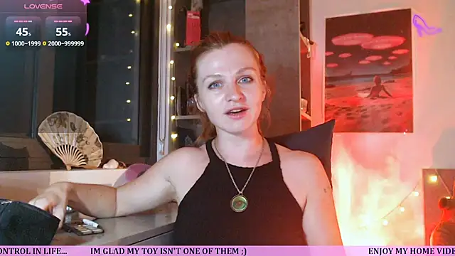 Snapshot of Cassie_Wild chatting on 05-07-26, 01:05 Cassie Wild online show from 05-07-26, 01:05