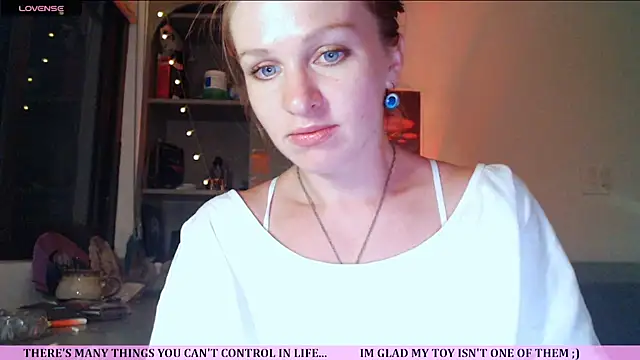 Cassie Wild online show from 07-16-26, 01:28