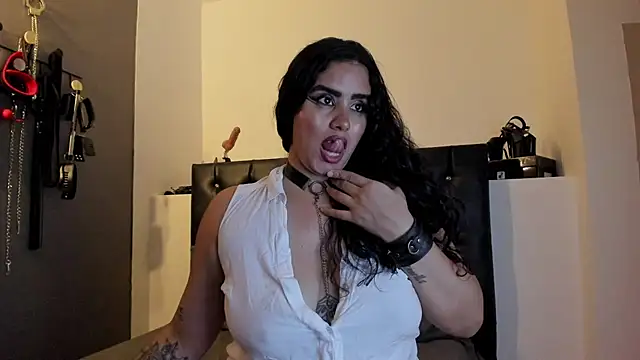 MariaGaitan online show from 02-25-25, 01:20