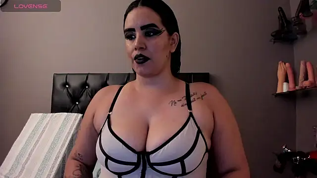 MariaGaitan online show from 10-23-25, 07:01