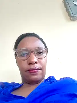 Snapshot of pretty_babez chatting on 02-16-25, 02:54 pretty babez online show from 02-16-25, 02:54