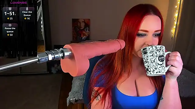 Cherry  Girl online show from 12-14-25, 05:40