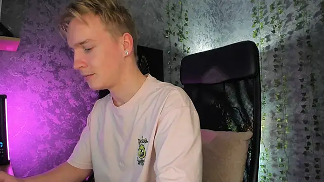 AlexxSweet online show from 11-30-25, 07:01