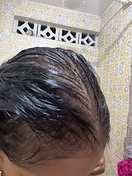 Luisa Fernandaa online show from 04-18-26, 03:10