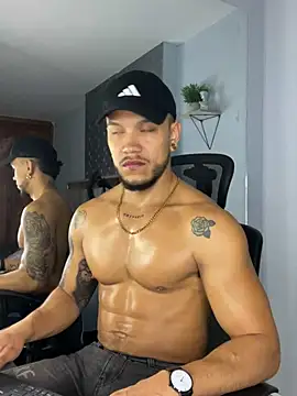 ARON TAYLER01 online show from 02-04-25, 12:55