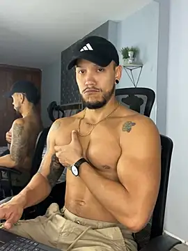 ARON TAYLER01 online show from 03-15-25, 12:34