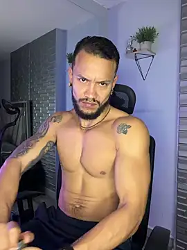 ARON TAYLER01 online show from 12-19-25, 10:33