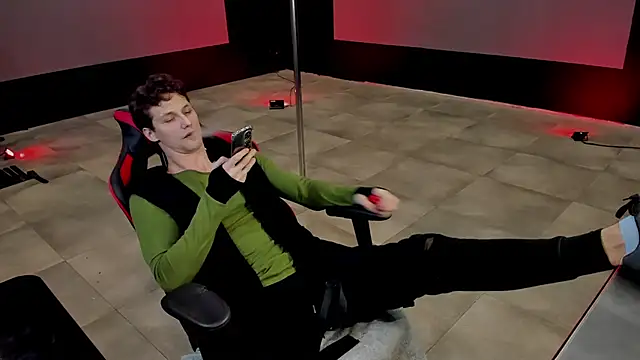 dirty-boss online show from 03-19-25, 09:16