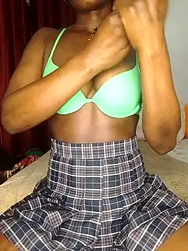 NicRaisaa online show from 11-05-25, 03:39