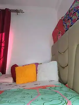 NicRaisaa online show from 02-05-26, 05:23