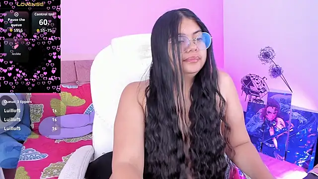 Snapshot of esmeralda112 chatting on 06-09-26, 10:16 esmeralda112 online show from 06-09-26, 10:16