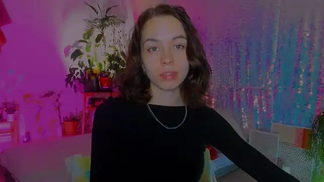 poli   online show from 12-25-24, 09:22