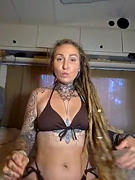 Mira-Grey89 online show from 07-04-26, 03:18