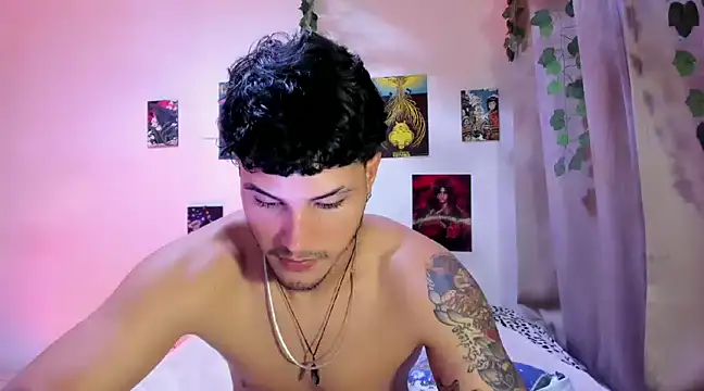 Nekoboy01 online show from 12-28-24, 12:57