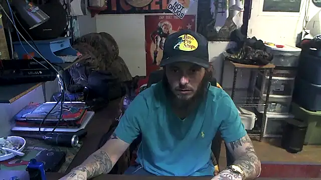 CloudDadddyyy420 online show from 11-18-25, 04:33