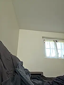 Wisie Cutie online show from 03-15-26, 01:17