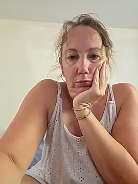 Wisie Cutie online show from 06-27-26, 09:03