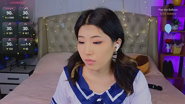 Snapshot of Wendy__Hills chatting on 12-15-24, 12:38 Wendy Hills online show from 12-15-24, 12:38