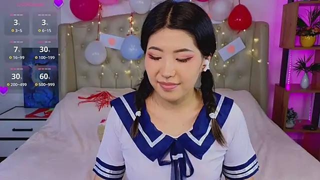 Snapshot of Wendy__Hills chatting on 02-12-25, 06:51 Wendy Hills online show from 02-12-25, 06:51