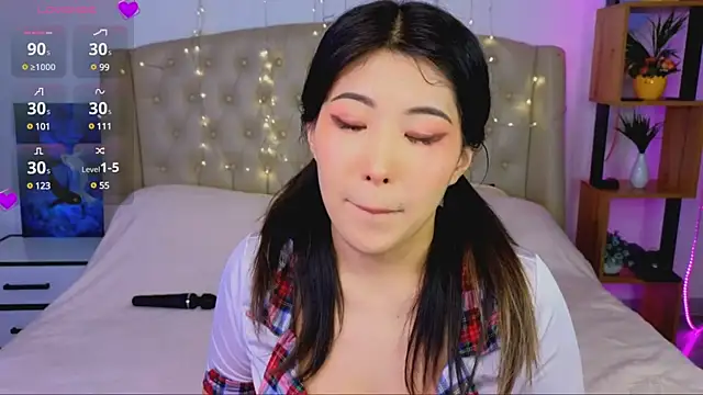 Snapshot of Wendy__Hills chatting on 03-07-25, 03:39 Wendy Hills online show from 03-07-25, 03:39