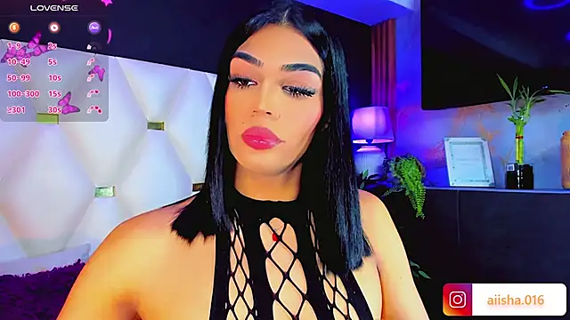 AiishaRose online show from 03-25-26, 04:07