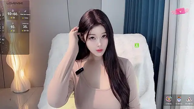 Snapshot of Mandy-- chatting on 11-07-25, 02:11 Mandy-- online show from 11-07-25, 02:11