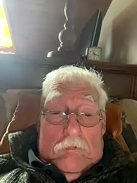 Steffibi1954 online show from 11-02-25, 10:17