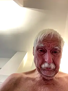 Steffibi1954 online show from 11-14-25, 09:08