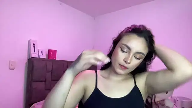 Snapshot of salome_polaniiee chatting on 06-27-26, 06:57 salome polaniiee online show from 06-27-26, 06:57