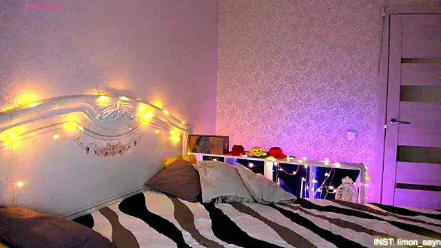 LillyMoure  online show from 02-20-26, 11:05