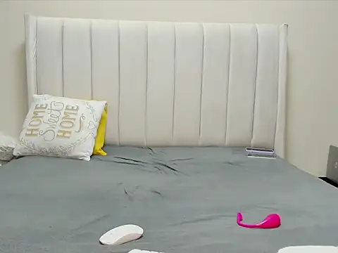  heavenlysent online show from 11-05-25, 01:38