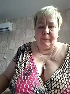 EffectFiona online show from 01-25-25, 11:34