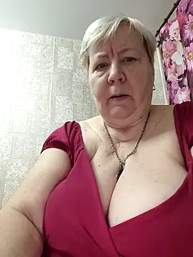 EffectFiona online show from 12-01-25, 01:32