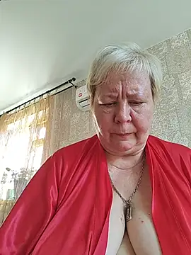 EffectFiona online show from 07-15-26, 04:07