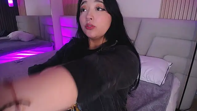 Miss Loise online show from 12-03-25, 03:36