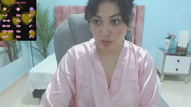 sophia hadid online show from 12-02-25, 08:26