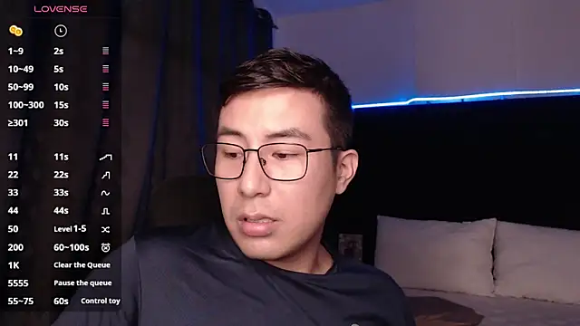 andrewmhilton  online show from 10-01-25, 10:27