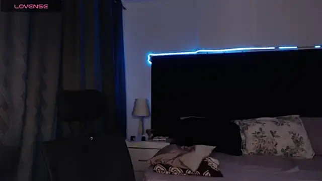 andrewmhilton  online show from 11-14-25, 06:23