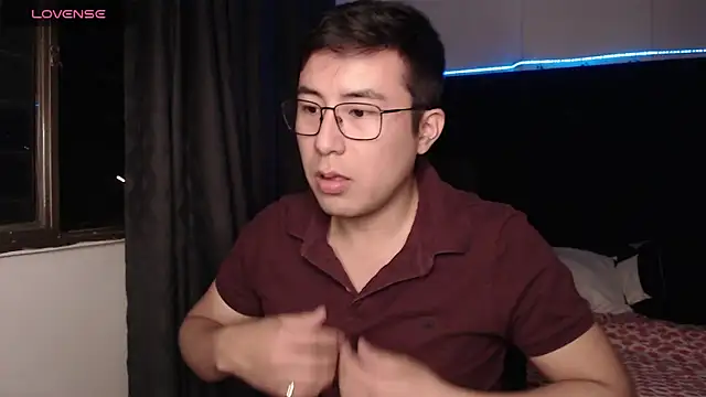 andrewmhilton  online show from 02-17-26, 05:48