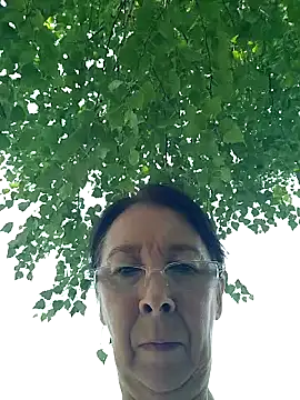 Snapshot of Celine_Faer1 chatting on 06-25-26, 04:45 Celine Faer1 online show from 06-25-26, 04:45