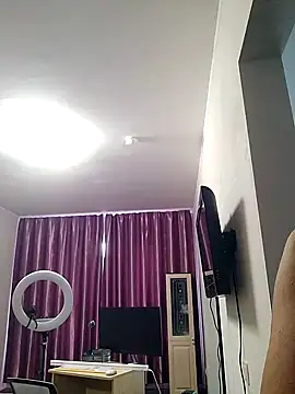 Snapshot of Celine_Faer1 chatting on 07-16-26, 09:04 Celine Faer1 online show from 07-16-26, 09:04