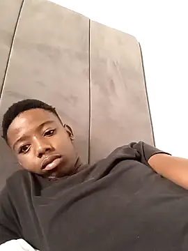 Snapshot of BLACK_BOTTOM03 chatting on 12-01-25, 04:50 BLACK BOTTOM03 online show from 12-01-25, 04:50