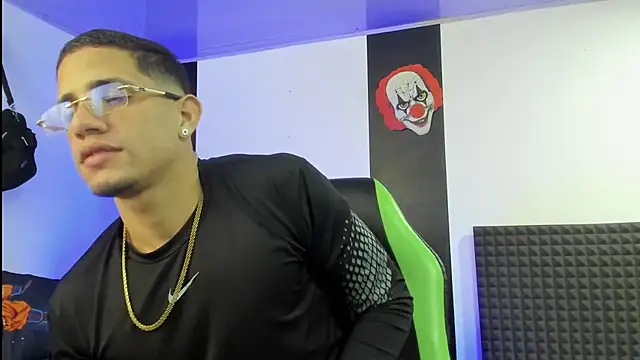 jhonnysnow17 online show from 01-08-25, 02:56