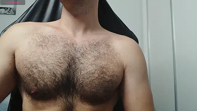 Snapshot of cutehairymacho chatting on 07-18-26, 01:37 cutehairymacho online show from 07-18-26, 01:37