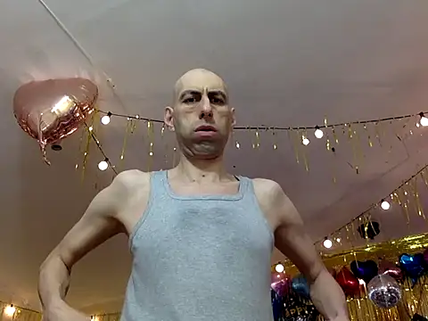 HandsomeAlfie online show from 01-14-26, 02:28